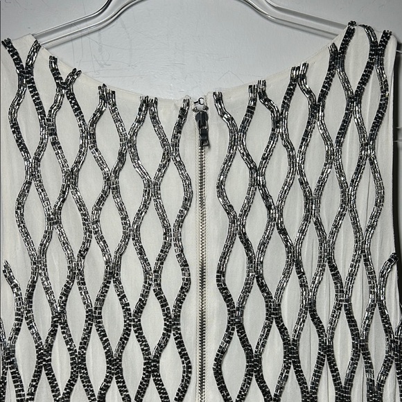 Alice + Olivia Dalyla Silk Embellished White Shift Dress‎ - Picture 9 of 15